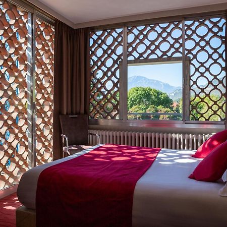 Hotel Les Trois Roses, Meylan Grenoble The Originals Boutique Экстерьер фото